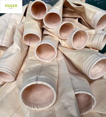 Túi lọc Baghouse cấp công nghiệp có lớp nỉ polyester được đục lỗ bằng kim và đáy được gia cố để đạt hiệu suất lọc bụi